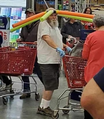 Hilarious People at Wallmart (Gallery 25 Images)