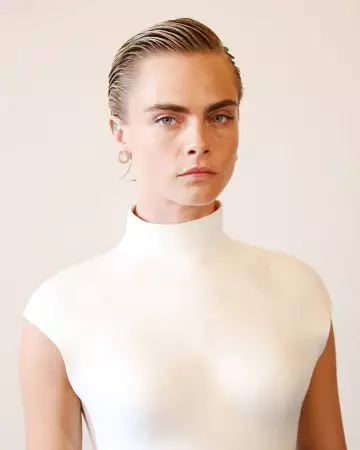 Cara Delevingne Says You Only Need 2 Makeup Products