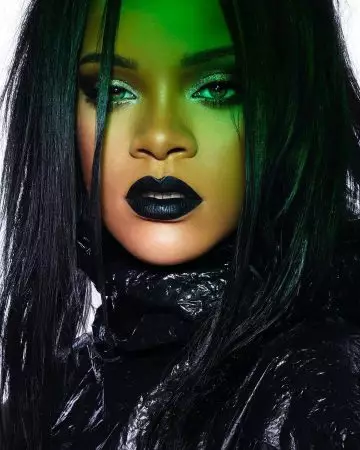Rihanna Shares 3 Game-Changing Makeup Tips in Her "Gothic Chic" Tutorial